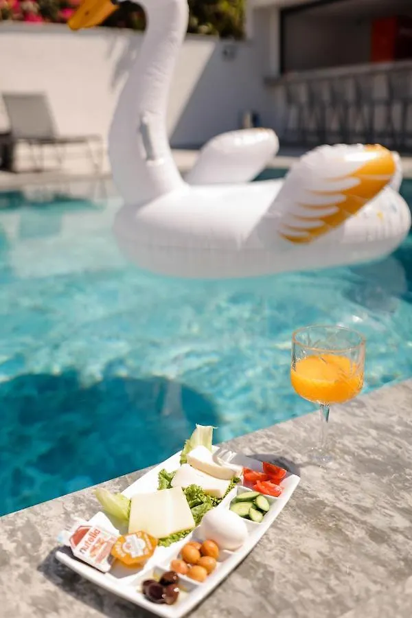 Swan Boutique Hotel Бодрум Турция